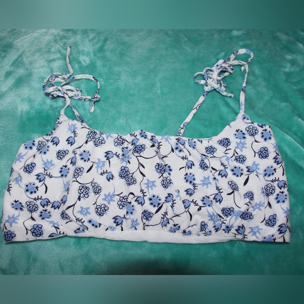 Women's Floral Top